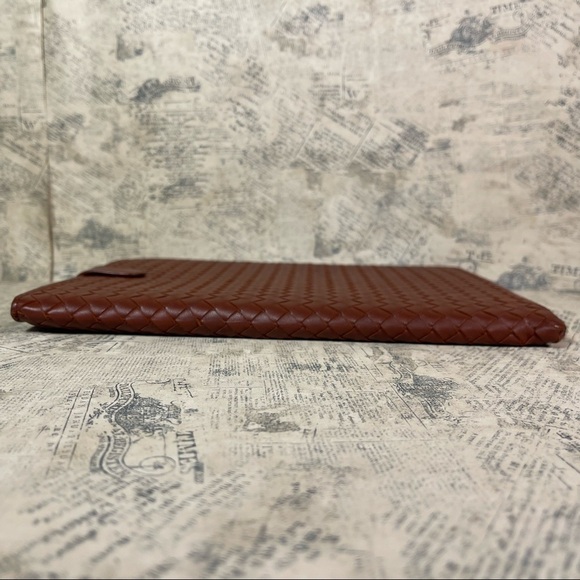 Bottega Veneta Intrecciato Nappa iPad Case - Picture 5 of 15
